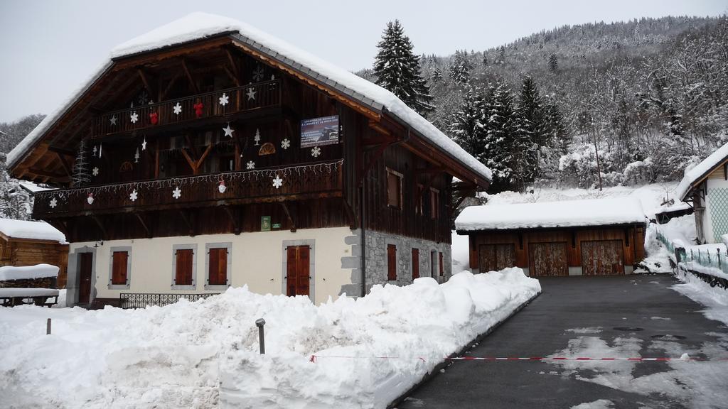 La Ferme De Sous-Lachat Samoëns Zewnętrze zdjęcie