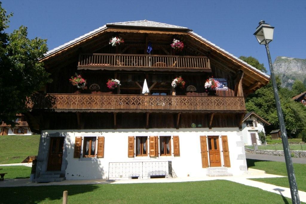 La Ferme De Sous-Lachat Samoëns Zewnętrze zdjęcie
